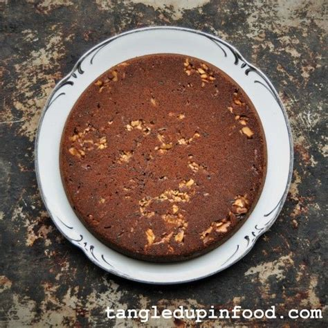 Asal Banoo Walnut Cake
