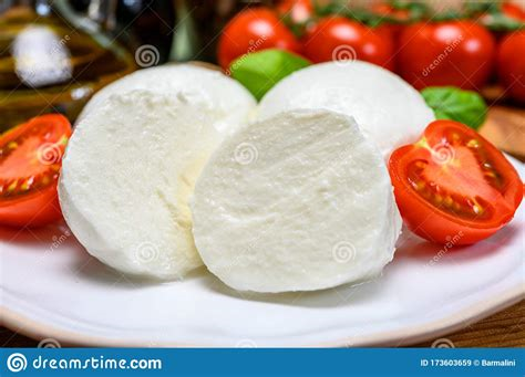 Italian Collection Fresh Mozzarella