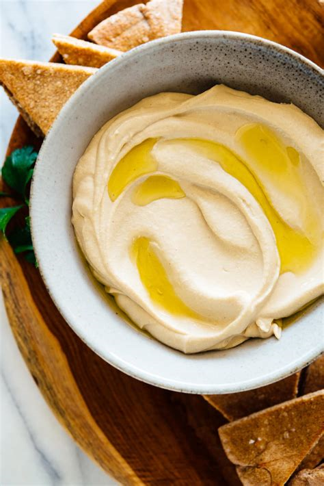 Holy Hummus With Oilve Oil