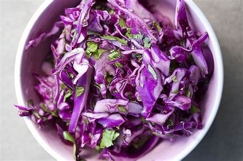 Pikante Red Cabbage Salad