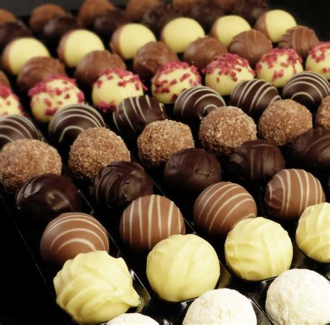 LE CHOCOLATEASSORTED TRUFFLES