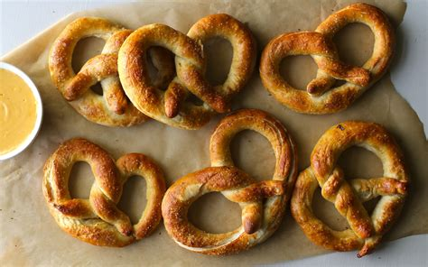 Landau Spelt Pretzels Organic