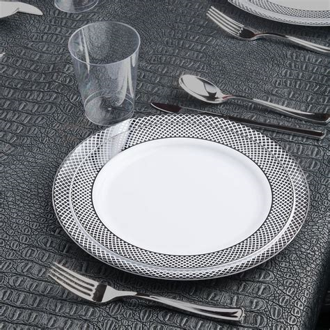 Fancy Feast Silver Plastic Cups